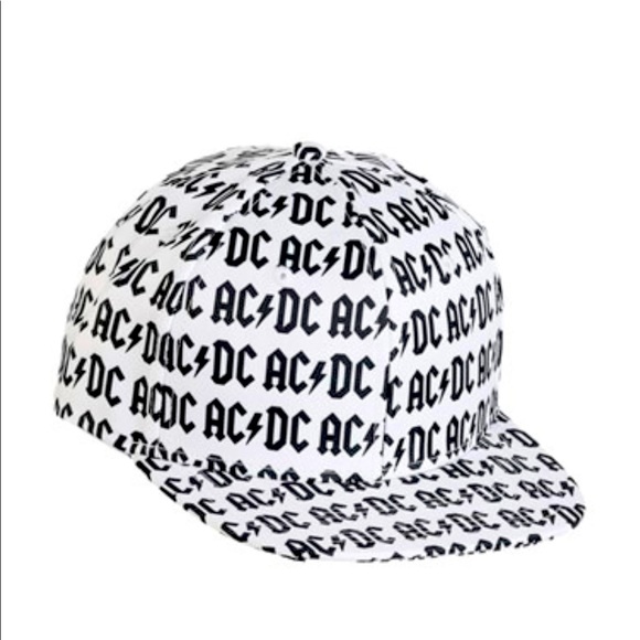 🆕 AC/DC SnapBack Hat H3Sportgear - Picture 1 of 7